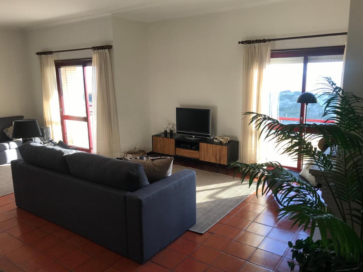 Beachfront Apartment With Swimming Pool Mindelo Exterior foto